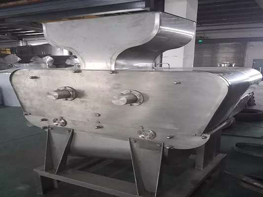 Linha completa de processamento de cenoura Implantação personalizada de produção de cenoura / gengibre / beterraba para a indústria de vegetais SUS304/316