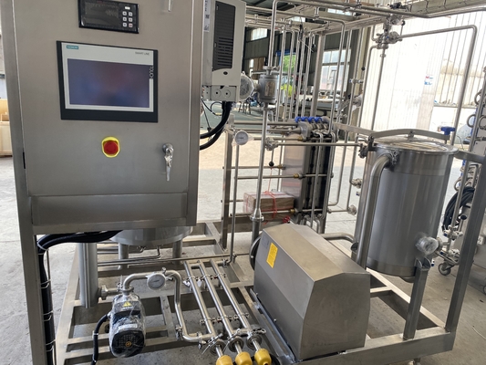 Sus304/316 Máquina de pasteurização com PLC para linha de processamento de leite / iogurte / suco de frutas