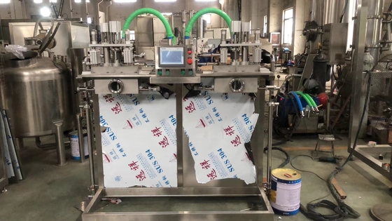 SUS304/316 Recheio BIB asséptico automático para 2L/10L/20L Saco em caixa de leite/óleo/água de coco Máquina de enchimento com PLC