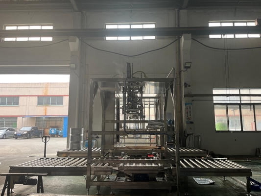 Máquina de preenchimento de caixa de dupla cabeça personalizada 20-1000L BID Bag In Drum Aseptic Filler For Juice/Jam/Pulp Ton Box With PLC SUS304/316