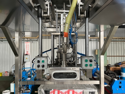 Máquina de preenchimento de caixa de dupla cabeça personalizada 20-1000L BID Bag In Drum Aseptic Filler For Juice/Jam/Pulp Ton Box With PLC SUS304/316
