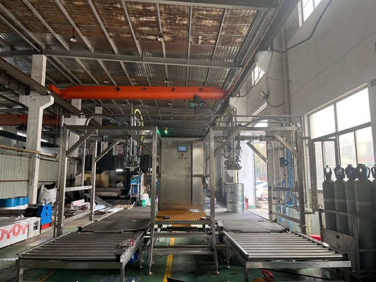 Máquina de preenchimento de caixa de dupla cabeça personalizada 20-1000L BID Bag In Drum Aseptic Filler For Juice/Jam/Pulp Ton Box With PLC SUS304/316