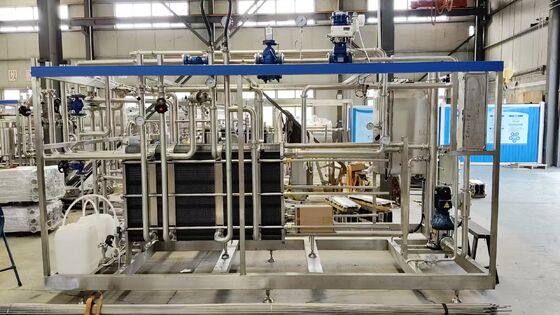 Alta eficiência de aço inoxidável controlado por PLC 500L-5000L/H 72-75 Suco Leite Pasteurizador Placa Equipamento de pasteurização